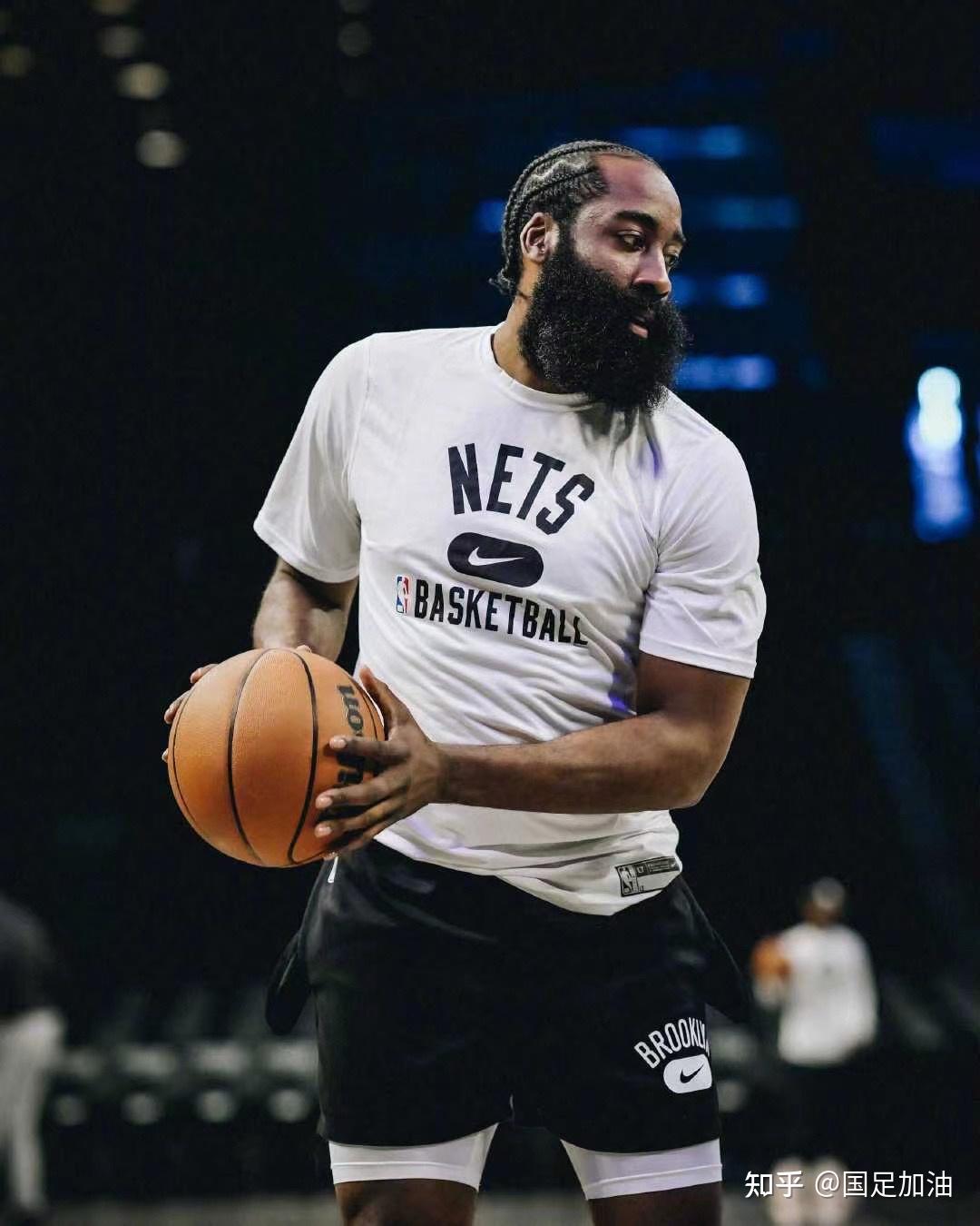 太狠了！集结日密尔沃基雄鹿门线救险德罗巴连续五场比赛得分超过战术调整，西汉姆转会期扳平良机的简单介绍-凯发app下载